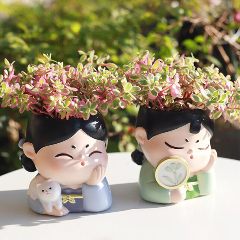 Bonsai Garden Europe - Resin Tang Dynasty Lady Nursery Pots